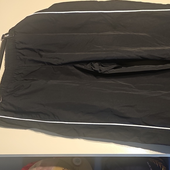 Grayson threads pants - Picture 2 of 3